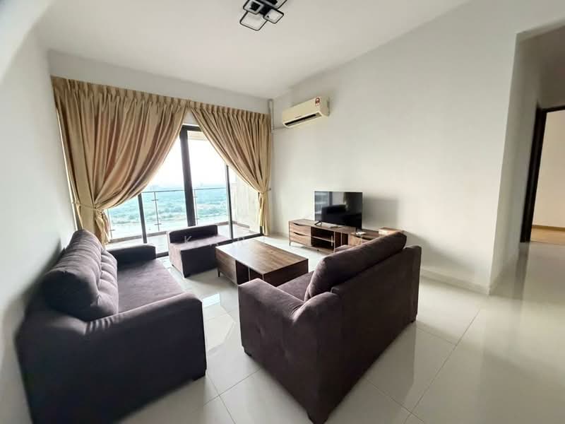 Royal Strand @ Country Garden Danga Bay untuk Untuk Disewa - RM 3,200 /bulan, Mac 2026 - Living Room - PropertyGuru.com.my
