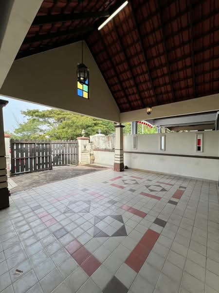 2-storey Terraced House for Rent in Taman Pelangi Indah (Ulu Tiram) - Poey Loh - Exterior - PropertyGuru.com.my
