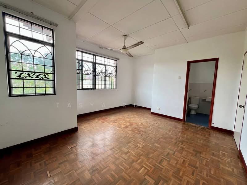 2-storey Terraced House for Sale in Bangi (Selangor) - Tasya Ruslan - Interior - PropertyGuru.com.my