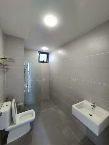 Kondominium untuk Disewa di Golden Triangle 2 - Alex Lim - Bathroom - PropertyGuru.com.my