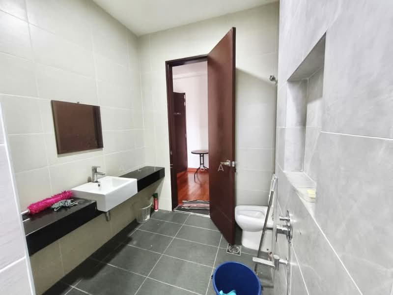 Nukilan untuk Untuk Dijual - RM 860,000, Mac 2026 - Bathroom - PropertyGuru.com.my