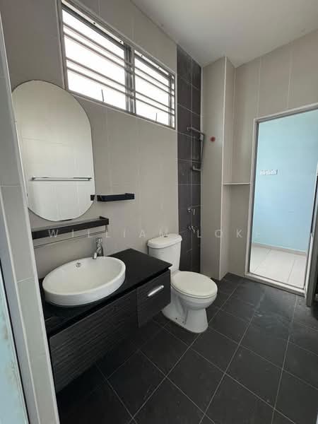 2-storey Terraced House for Sale in Bandar Jaya Putra (Johor Bahru) - William Loke - Bathroom - PropertyGuru.com.my