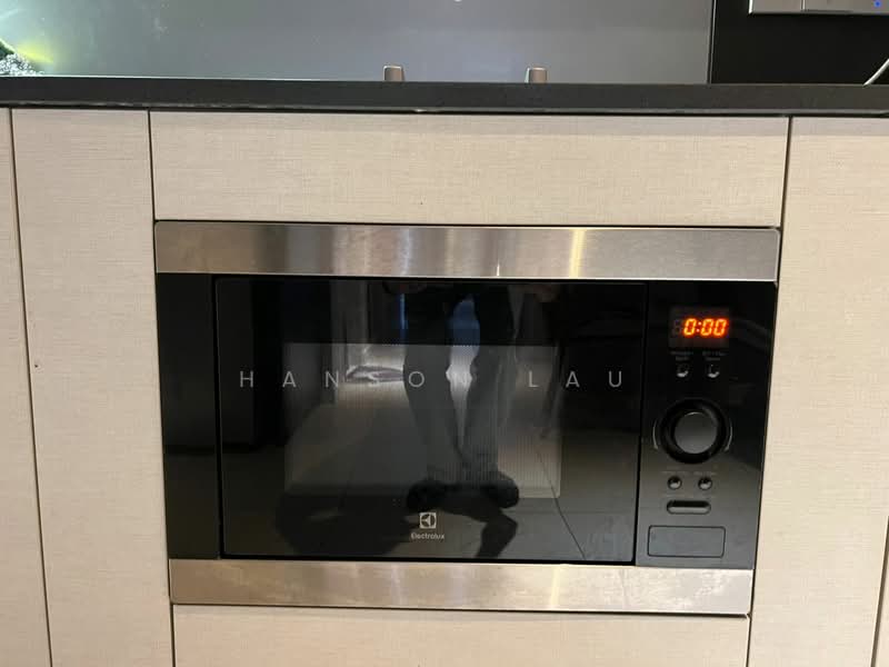 Service Residence for Rent at Millerz Square Serviced Residence - Hanson Lau - Kitchen - PropertyGuru.com.my