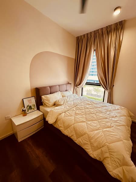 Service Residence for Sale at SqWhere Service Apartments - Wan Azima - Bedroom - PropertyGuru.com.my
