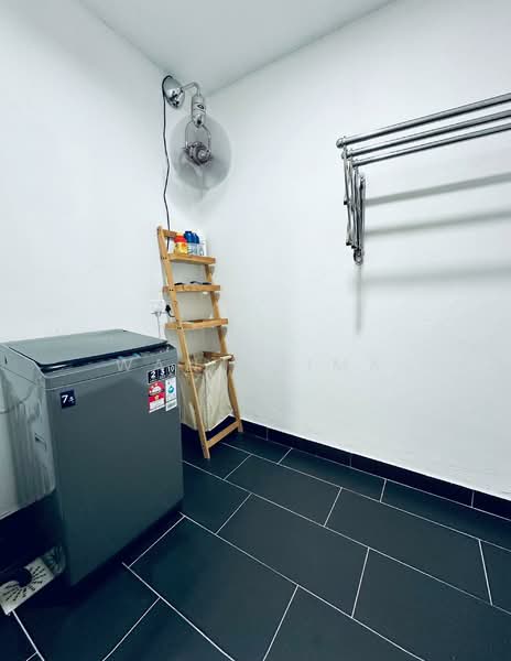 Service Residence for Sale at SqWhere Service Apartments - Wan Azima - Interior - PropertyGuru.com.my