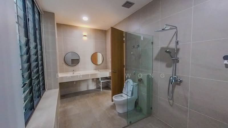 Rumah Berkembar untuk Disewa di Jalan Klang Lama (Old Klang Road) (Kuala Lumpur) - Daniel Wong - Bathroom - PropertyGuru.com.my