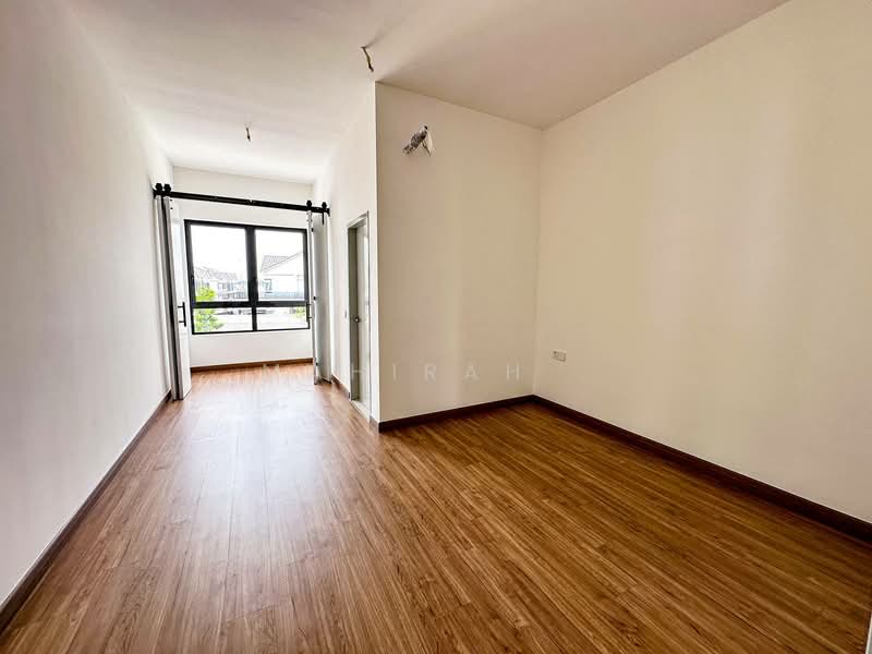 Semi-Detached House for Sale in Cyber 10 (Cyberjaya) - Mahirah . - Interior - PropertyGuru.com.my