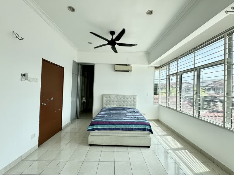 Bandar Seri Putra untuk Untuk Dijual - RM 637,000, Mac 2026 - Bedroom - PropertyGuru.com.my