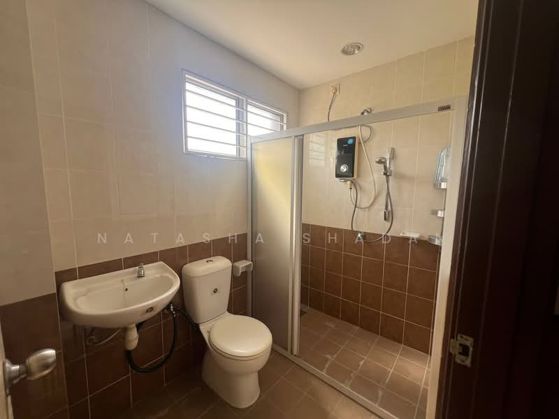2-storey Terraced House for Sale in Shah Alam (Selangor) - Natasha Shadan - Bathroom - PropertyGuru.com.my