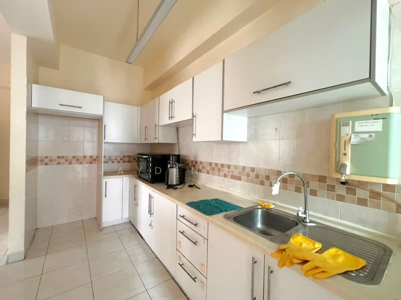 Service Residence for Sale at Casa Suites - Jayden Heng - Kitchen - PropertyGuru.com.my