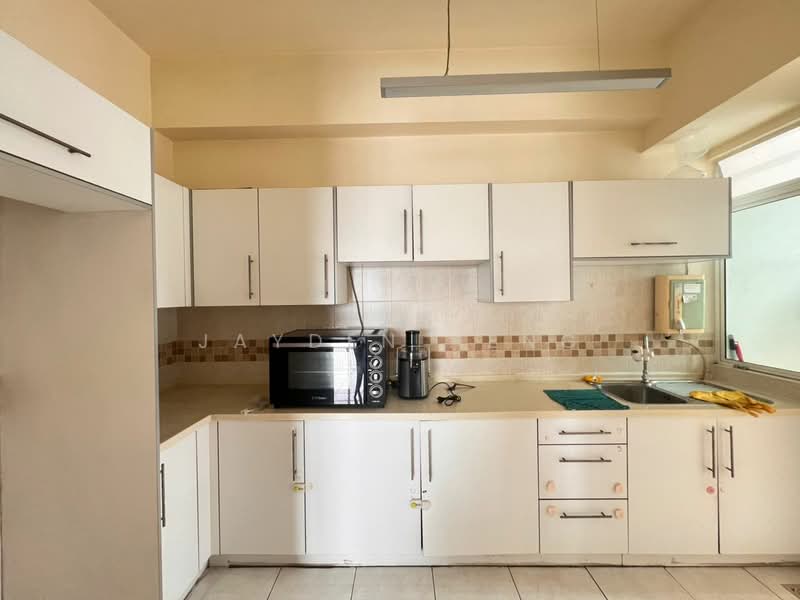 Service Residence for Sale at Casa Suites - Jayden Heng - Kitchen - PropertyGuru.com.my