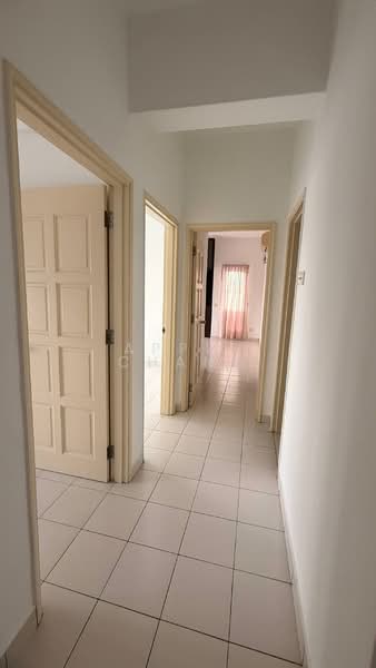 La Vista Condominiums untuk Untuk Disewa - RM 1,700 /bulan, Mac 2026 - Corridor - PropertyGuru.com.my