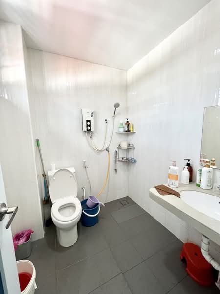 2-storey Terraced House for Sale in Taman Skudai Baru (Skudai) - Chow Chzee Eng - Bathroom - PropertyGuru.com.my