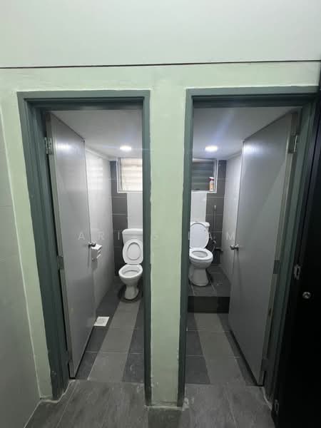 Shop / Office for Rent in Johor Bahru (Johor) - Aries Lam - Bathroom - PropertyGuru.com.my