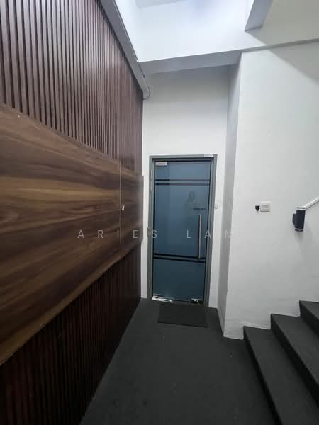 Shop / Office for Rent in Johor Bahru (Johor) - Aries Lam - Entrance - PropertyGuru.com.my