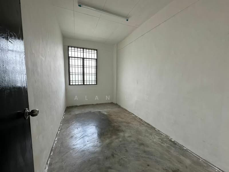 Flat for Sale at Taman Tan Sri Yaacob - Alan Ler - PropertyGuru.com.my