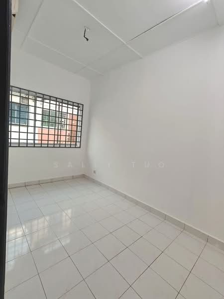1.5-storey Terraced House for Sale in Ulu Tiram (Johor) - Sally Tuo - PropertyGuru.com.my