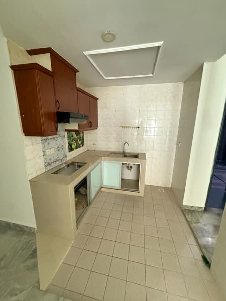 Polo Park untuk Untuk Dijual - RM 390,000, Mac 2026 - Kitchen - PropertyGuru.com.my