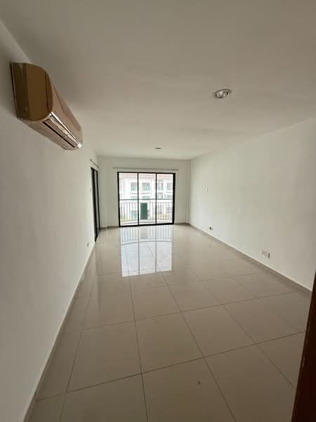 Polo Park untuk Untuk Dijual - RM 390,000, Mac 2026 - Living Room - PropertyGuru.com.my