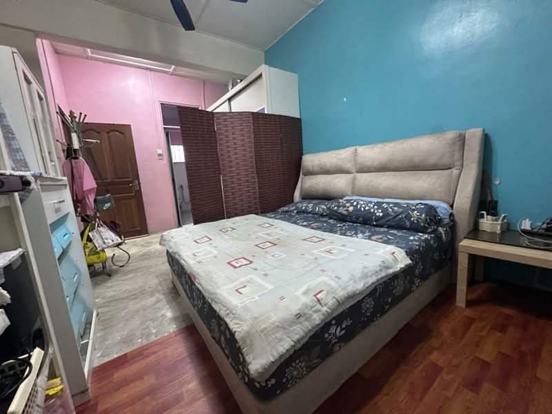 2-storey Terraced House for Sale in Taman Johor Jaya (Johor Bahru) - Ethan Lim - Bedroom - PropertyGuru.com.my
