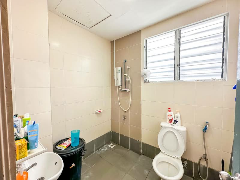 Nilai Impian untuk Untuk Dijual - RM 529,000, Mac 2026 - Bathroom - PropertyGuru.com.my