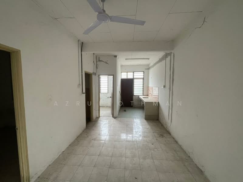 1-storey Terraced House for Sale in Rantau (Negeri Sembilan) - Azrul Othman - Kitchen - PropertyGuru.com.my