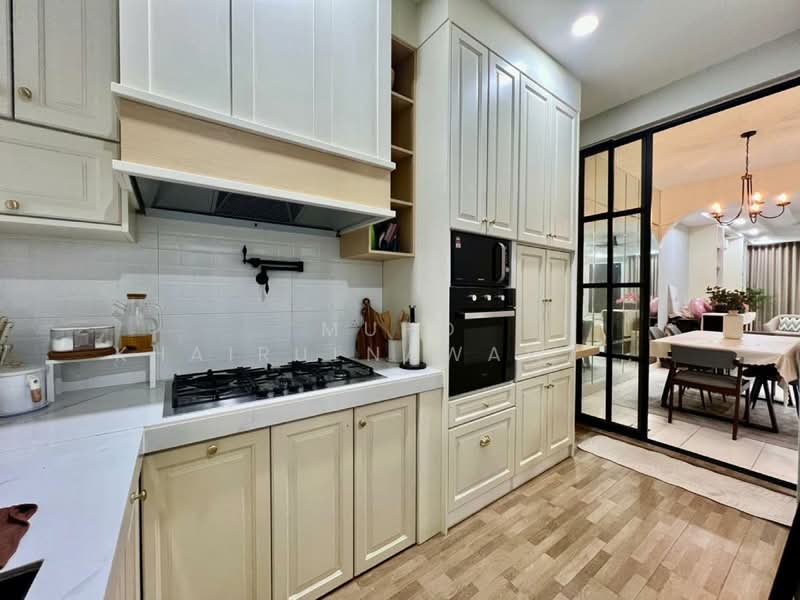 2-storey Terraced House for Sale in Bukit Raja (Selangor) - Muhd Khairulnawawi Kamaruddin - Kitchen - PropertyGuru.com.my