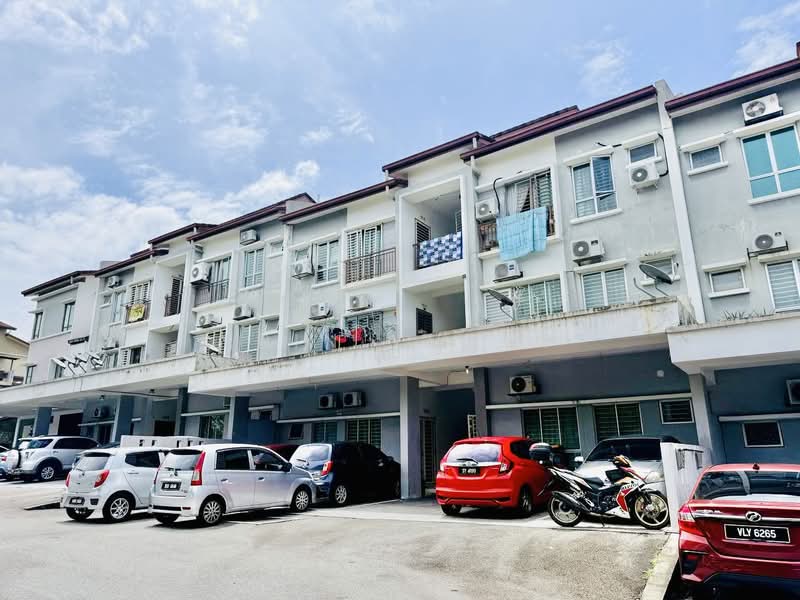 Townhouse for Rent in Kajang (Selangor) - Erin Yusof - PropertyGuru.com.my