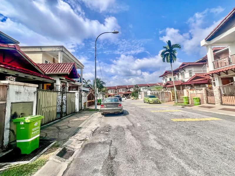 2-storey Terraced House for Sale in Alam Damai (Cheras) - Noraini Dahan - Exterior - PropertyGuru.com.my