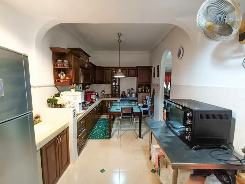 2-storey Terraced House for Sale in Alam Damai (Cheras) - Noraini Dahan - Kitchen - PropertyGuru.com.my