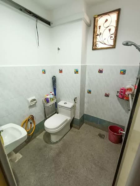 2-storey Terraced House for Sale in Alam Damai (Cheras) - Noraini Dahan - Bathroom - PropertyGuru.com.my