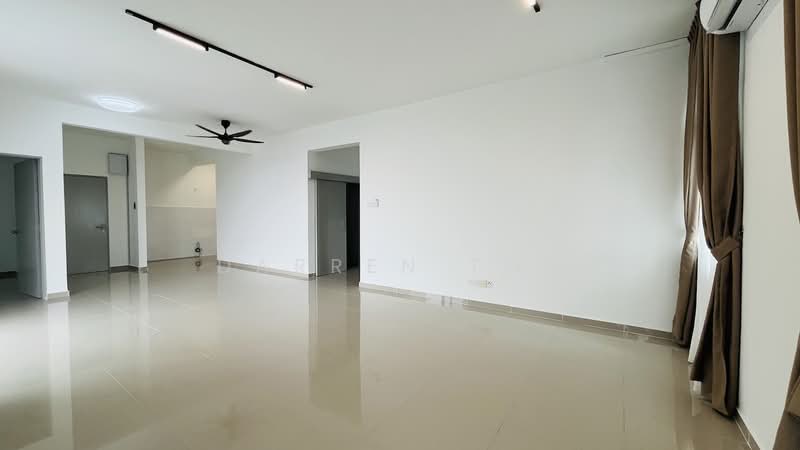 Servis Apartment untuk Disewa di Serviced Residence @ The Louvre @ Country Heights - Darren Toh - Living Room - PropertyGuru.com.my