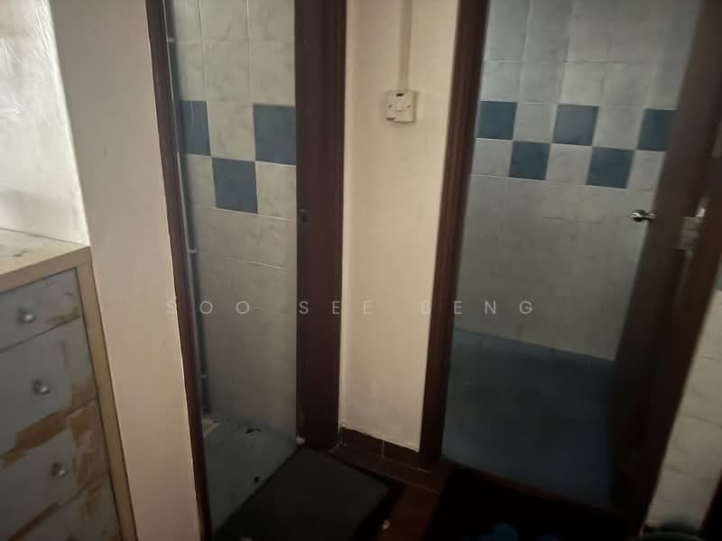 Office for Sale in Petaling Jaya (Selangor) - Soo See Beng - Bathroom - PropertyGuru.com.my