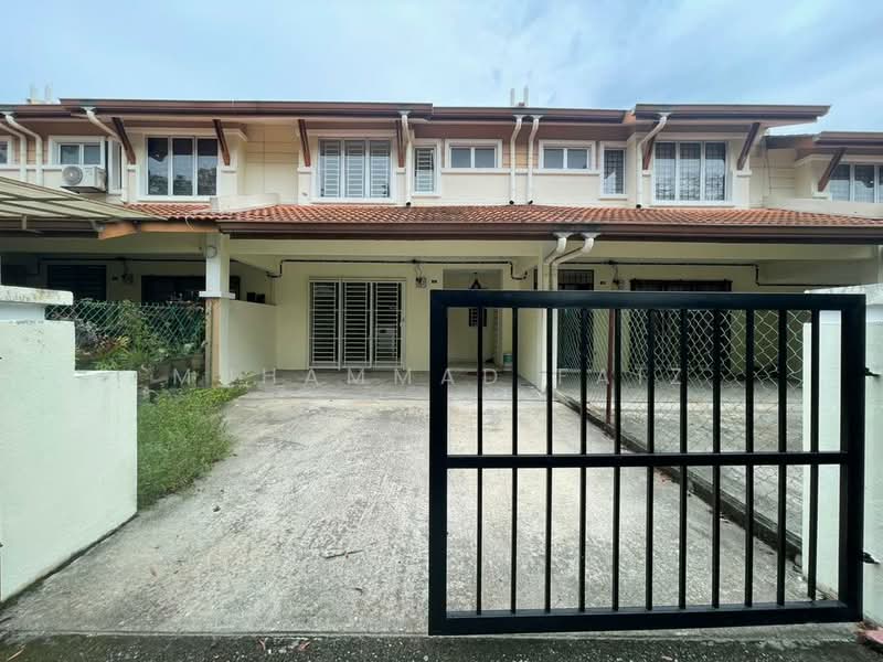 2-storey Terraced House for Rent in Taman Vista Emas (Bangi) - Muhammad Faiz - Exterior - PropertyGuru.com.my