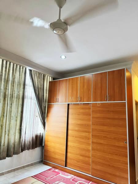 Semi-Detached House for Sale in Bandar Seri Putra (Bangi) - Ismi Muhammad - Bedroom - PropertyGuru.com.my