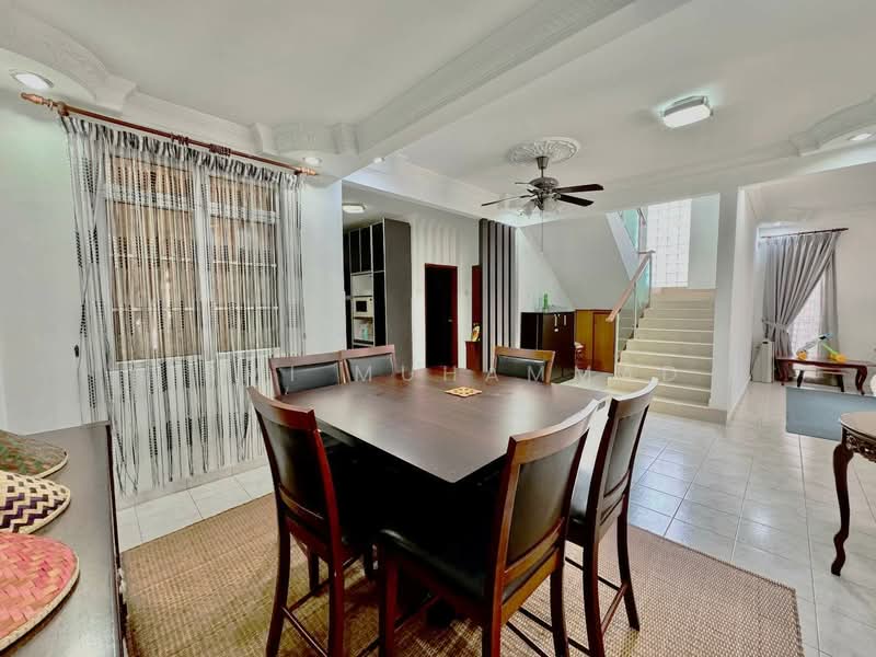 Semi-Detached House for Sale in Bandar Seri Putra (Bangi) - Ismi Muhammad - Dining Room - PropertyGuru.com.my