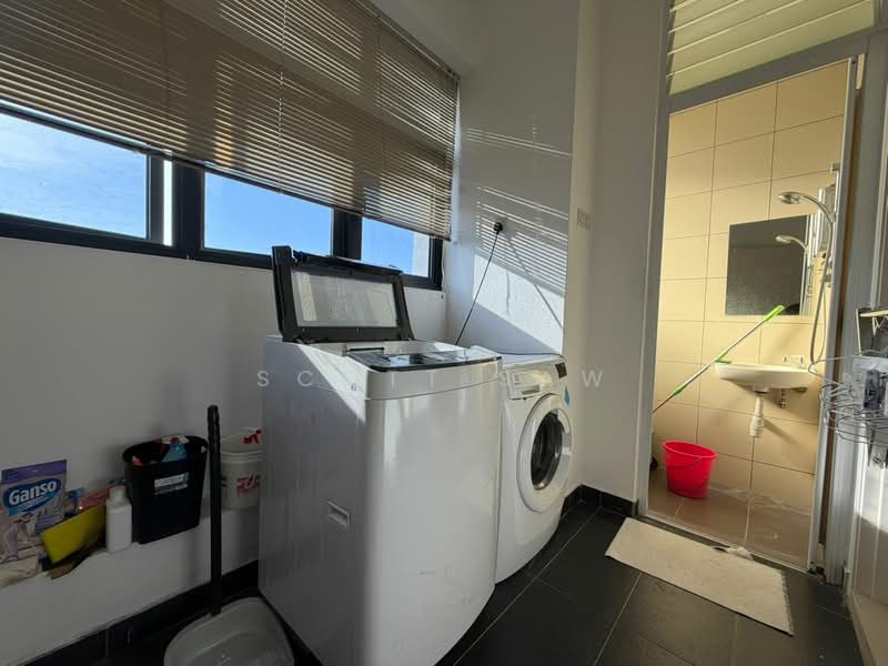 Kondominium untuk Dijual di The Light Linear - Scott Saw - Bathroom - PropertyGuru.com.my