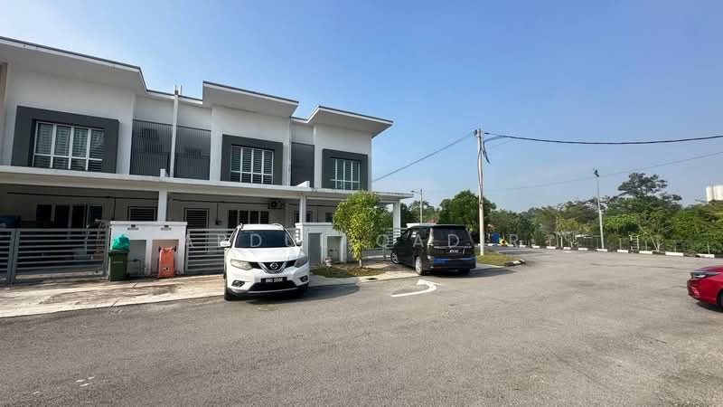 Pelangi Semenyih 2 untuk Untuk Dijual - RM 620,000, Mac 2026 - Exterior - PropertyGuru.com.my