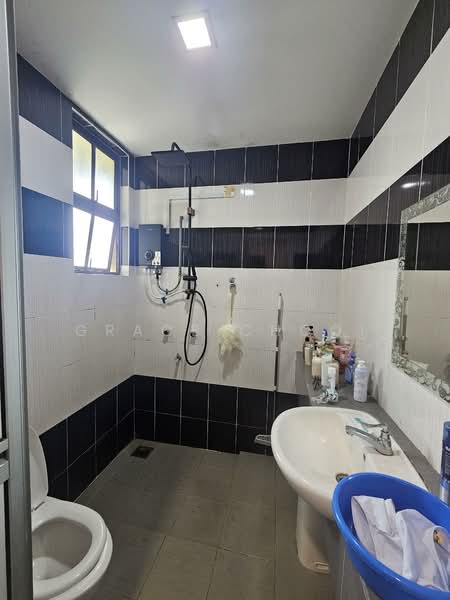 Condominium for Sale at Armanee - Grace Chooi - Bathroom - PropertyGuru.com.my