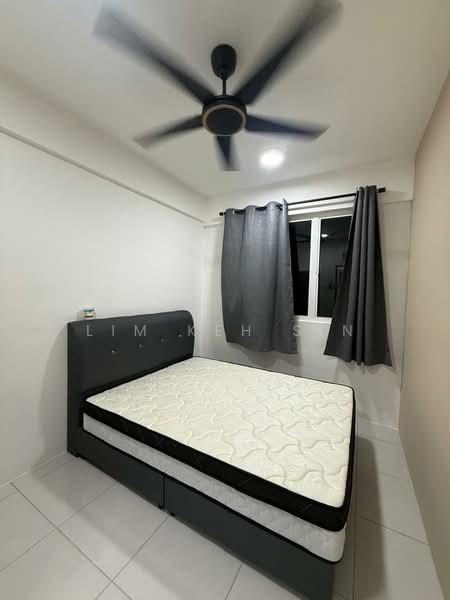 Kondominium untuk Disewa di Fairview Residence - Lim Keh Sin - Bedroom - PropertyGuru.com.my