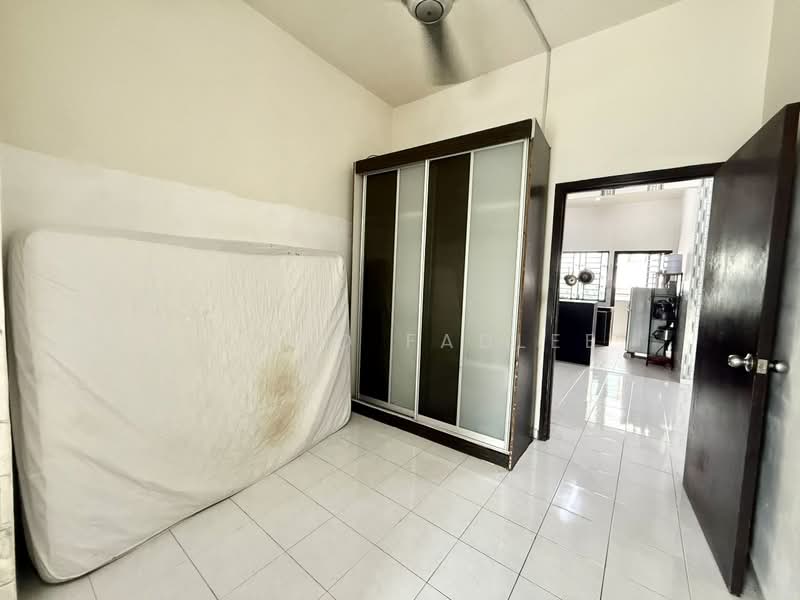 Untuk Dijual - Taman Tropika 2