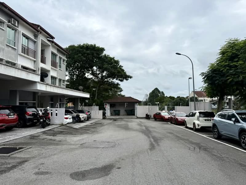 Untuk Dijual - Taman Tropika 2