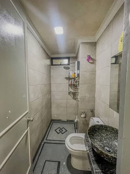 Service Residence for Sale at KL Traders Square - Abdul Qadir - PropertyGuru.com.my