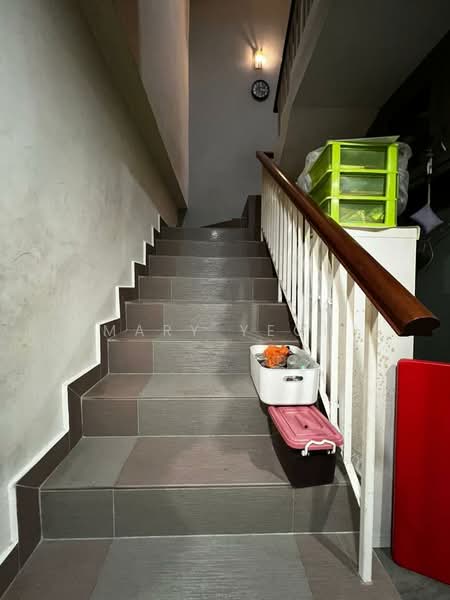2.5-storey Terraced House for Sale in Batu 9 (Cheras) - Mary Yeoh - Corridor - PropertyGuru.com.my