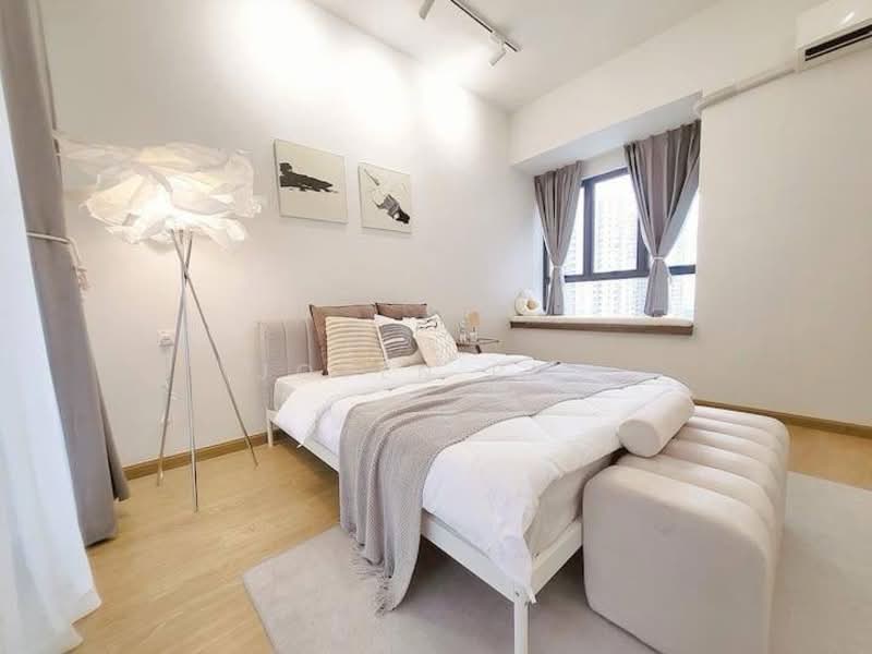 Condominium for Sale at Royal Strand @ Country Garden Danga Bay - Joyen Pun - Bedroom - PropertyGuru.com.my