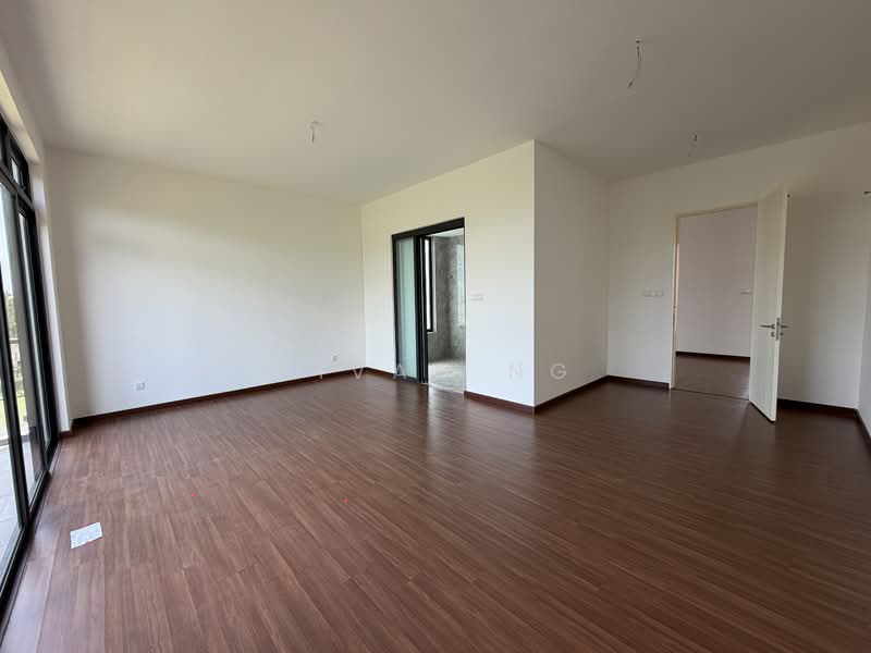 Rumah Banglo untuk Dijual di Semenyih (Selangor) - Aivan Ng - Living Room - PropertyGuru.com.my