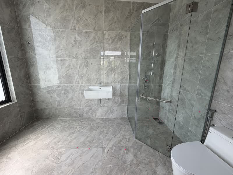Rumah Banglo untuk Dijual di Semenyih (Selangor) - Aivan Ng - Bathroom - PropertyGuru.com.my