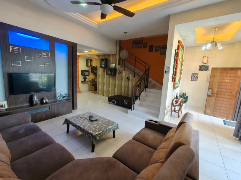 Rumah Teres 2-Tingkat untuk Dijual di Taman Lagenda Putra (Kulai) - Yucong . - Living Room - PropertyGuru.com.my