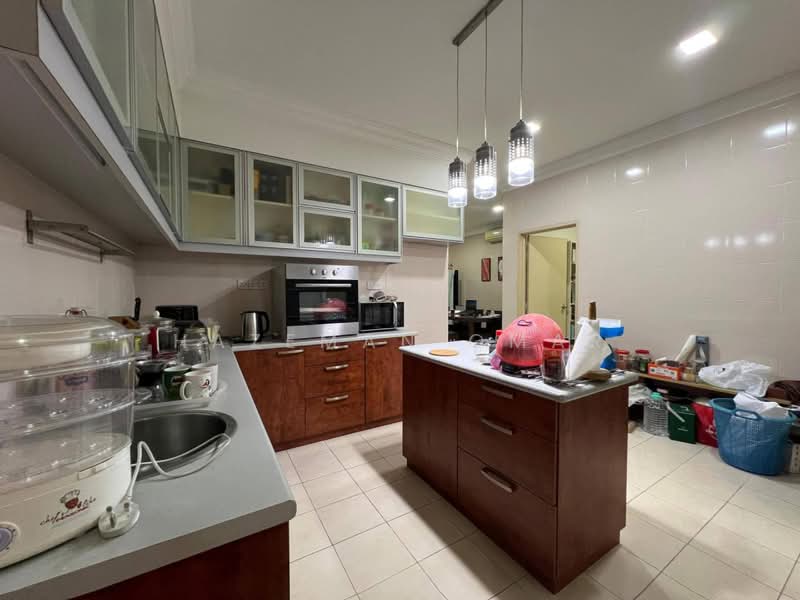 2-storey Terraced House for Sale in Bukit Jelutong (Shah Alam) - Hazeman Omar - Kitchen - PropertyGuru.com.my