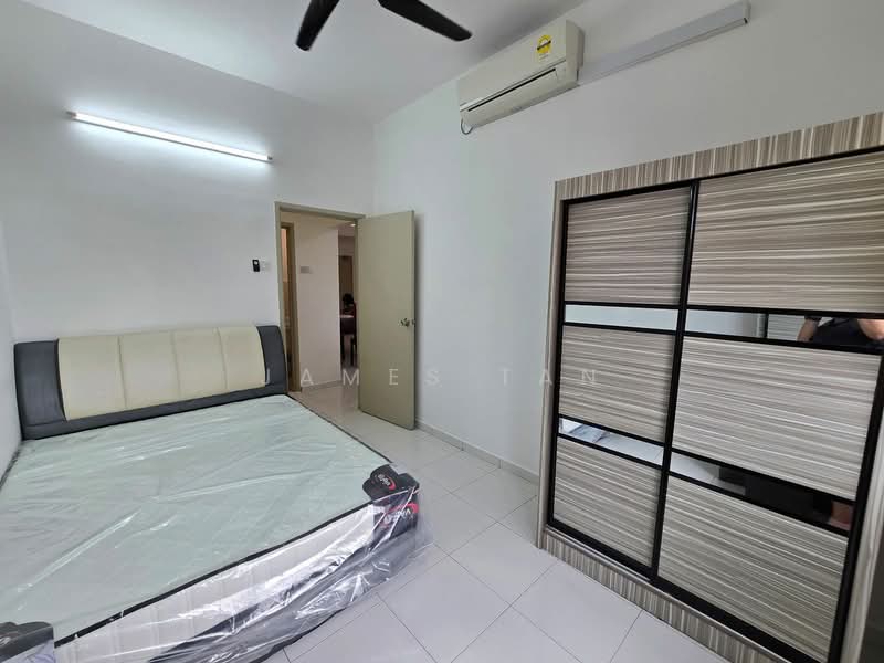Jentayu Residensi @ Tampoi untuk Untuk Disewa - RM 2,000 /bulan, Mac 2026 - Bedroom - PropertyGuru.com.my